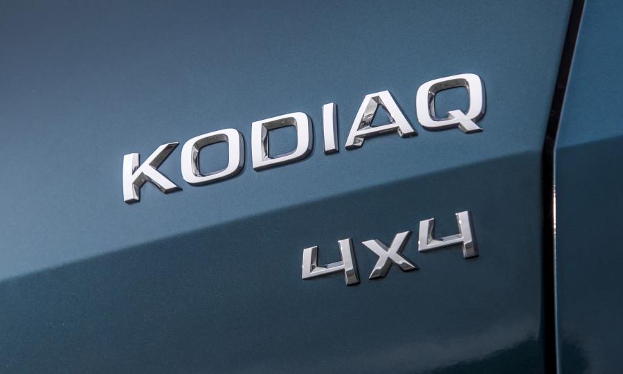 Логотип Skoda Kodiaq Scout 2017 года  (UK) (фото 29 из 36)